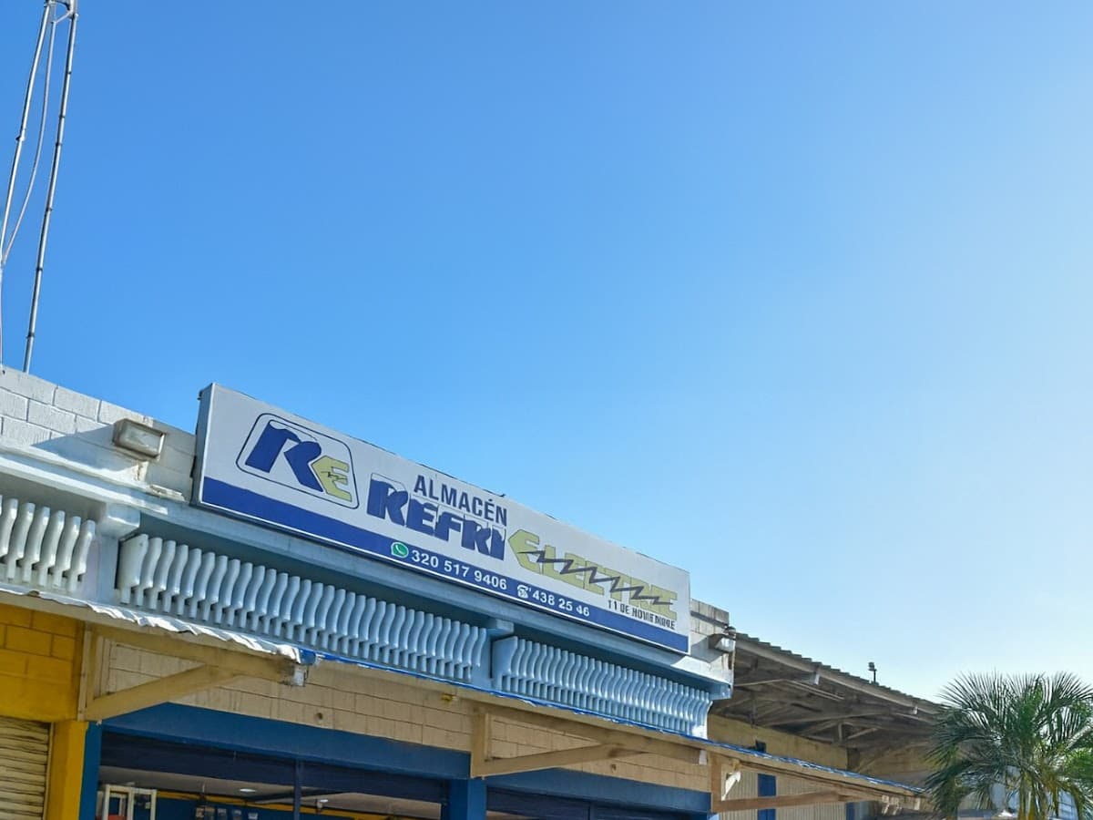 Almacén Refrielectric Petecuy — foto