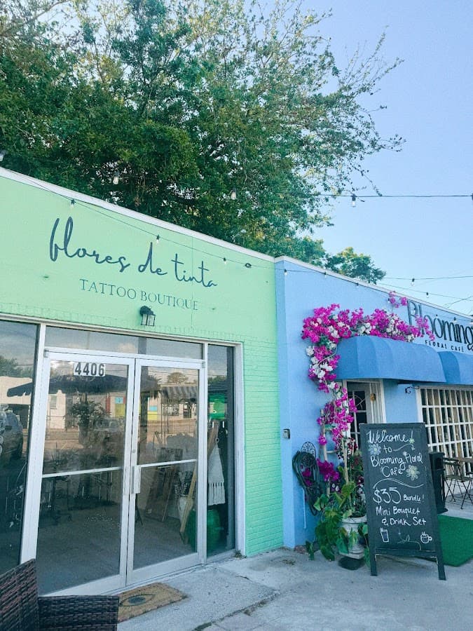 Flores de Tinta Tattoo Boutique — foto