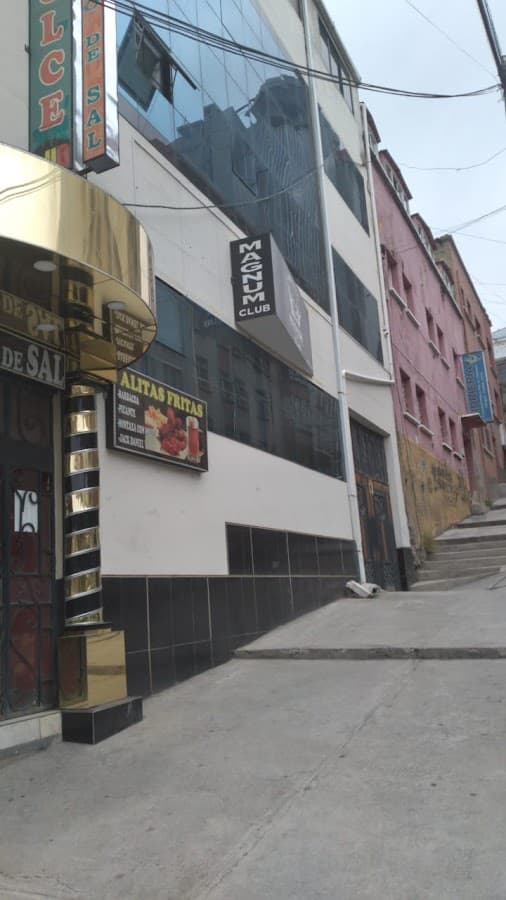 DISCOTECA MÁGNUM CLUB