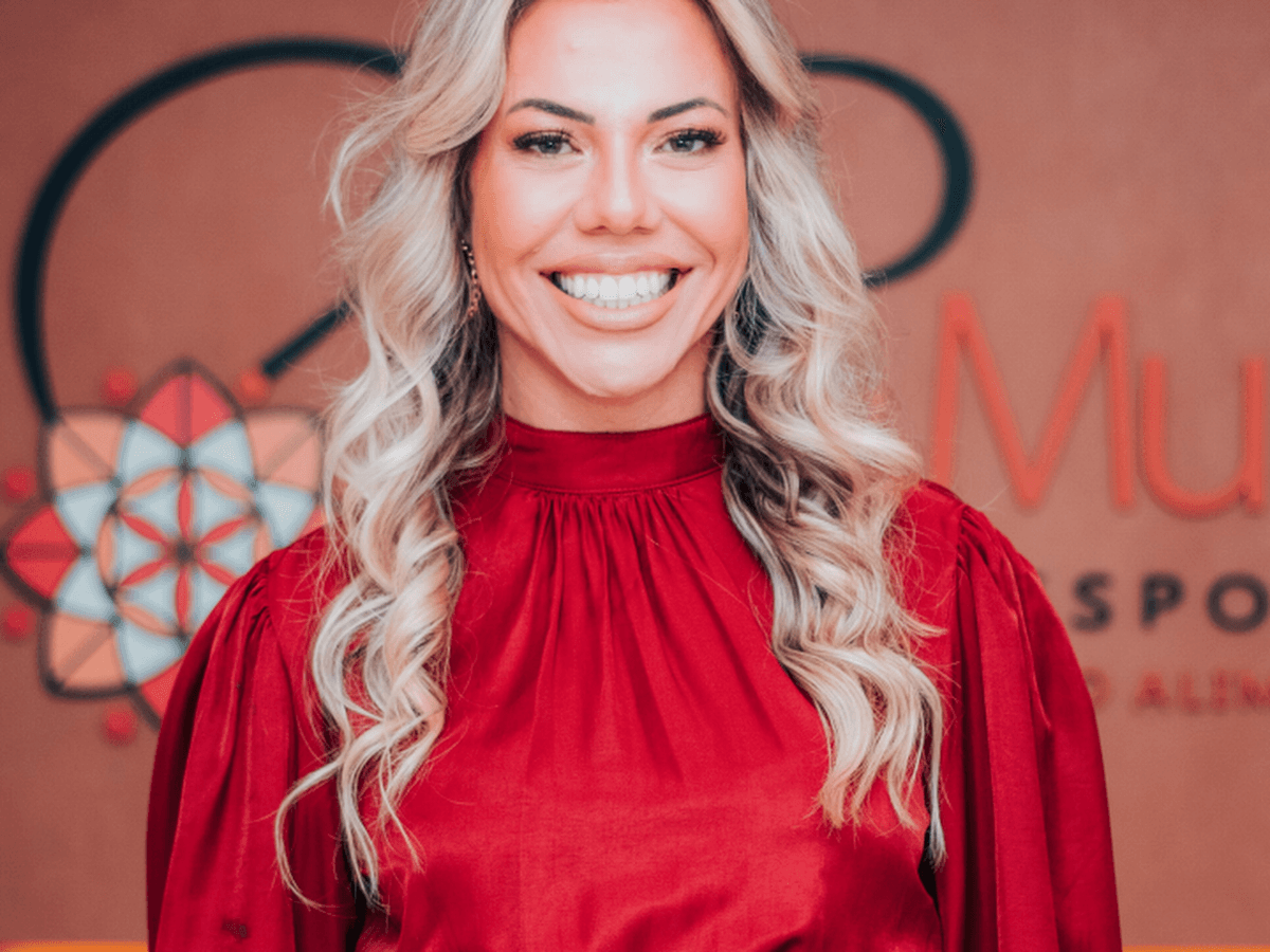 Sindy Prestês | Nutricionista - Revvit Clinic Jurere In — foto