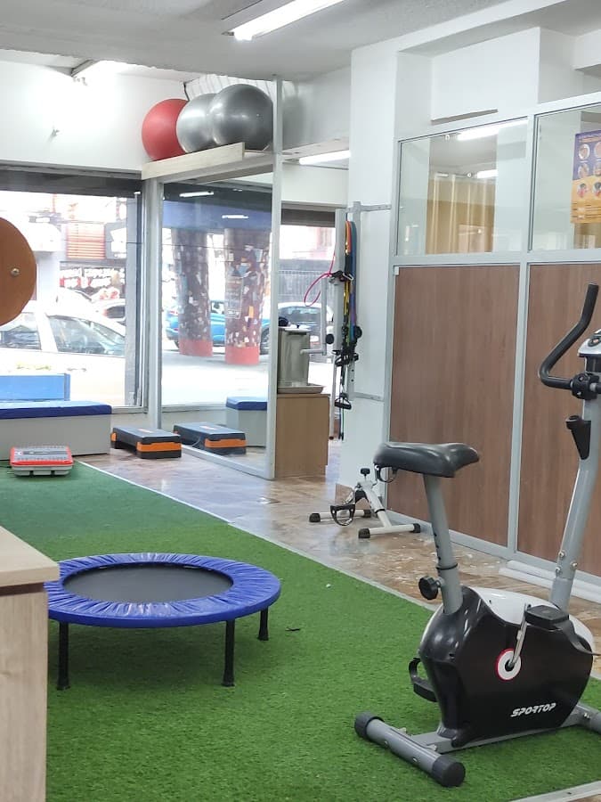 Traumatología y Fisioterapia - Villa Medyc — foto