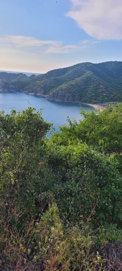 Mirador Natural Hacia Todo El Rodadero — foto