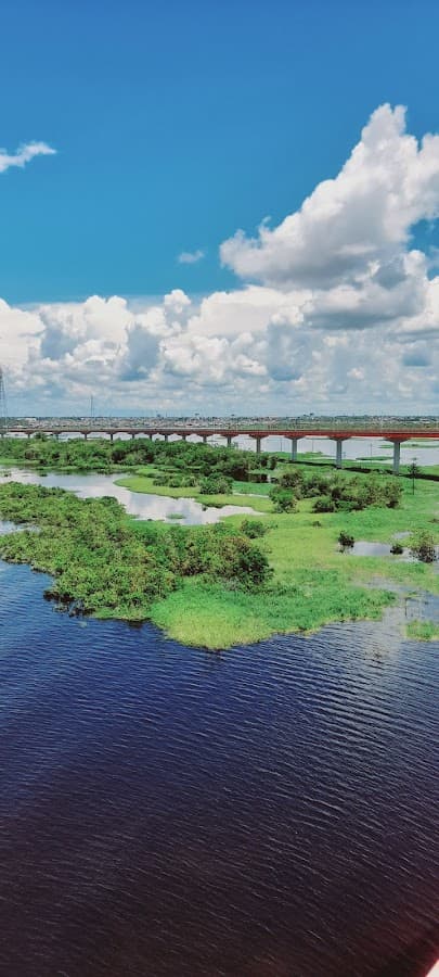 PUENTE NANAY IQUITOS — foto