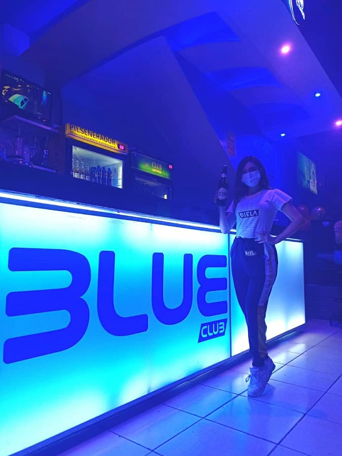 BLUE CLUB