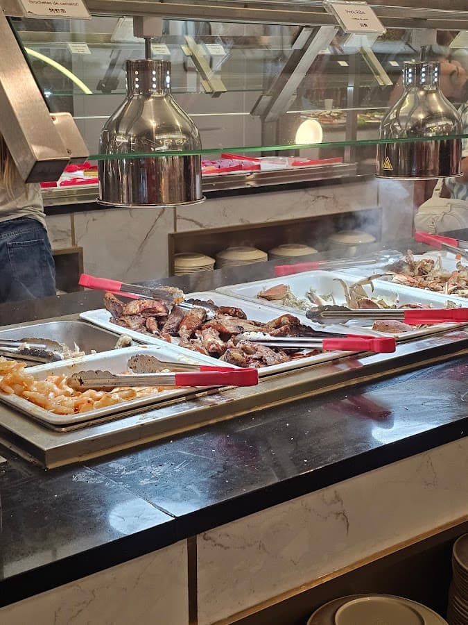 Osaka Bay Buffet — foto