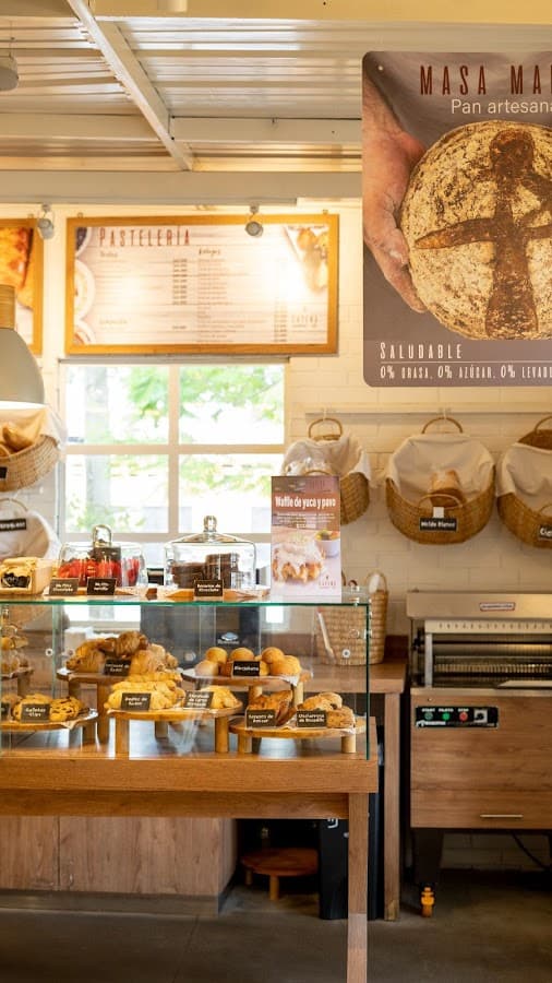 CAYENA PANADERIA - CAF
