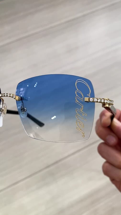ICONS MIAMI EYEWEAR — foto