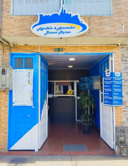 Inmobiliaria Agudelo y Asociados Bienes Raices — foto