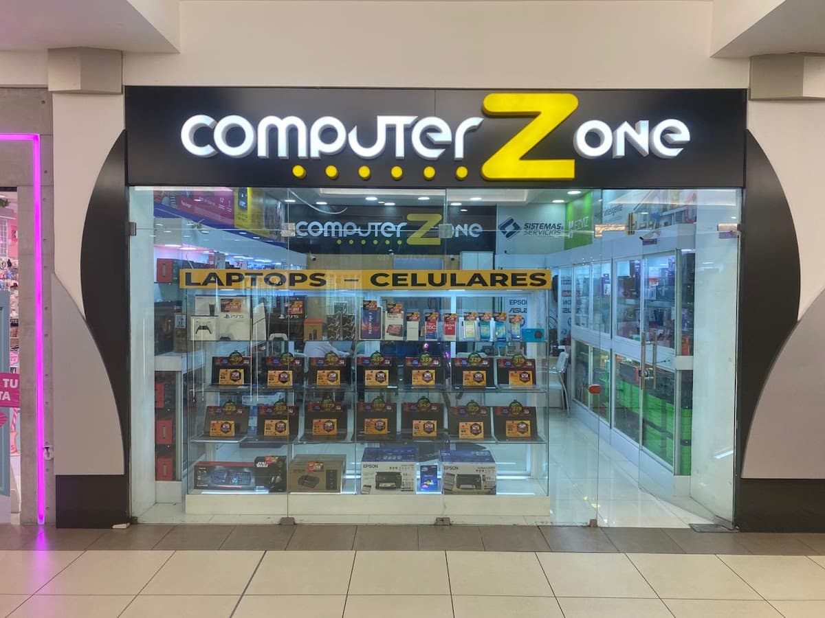 ComputerZone — foto