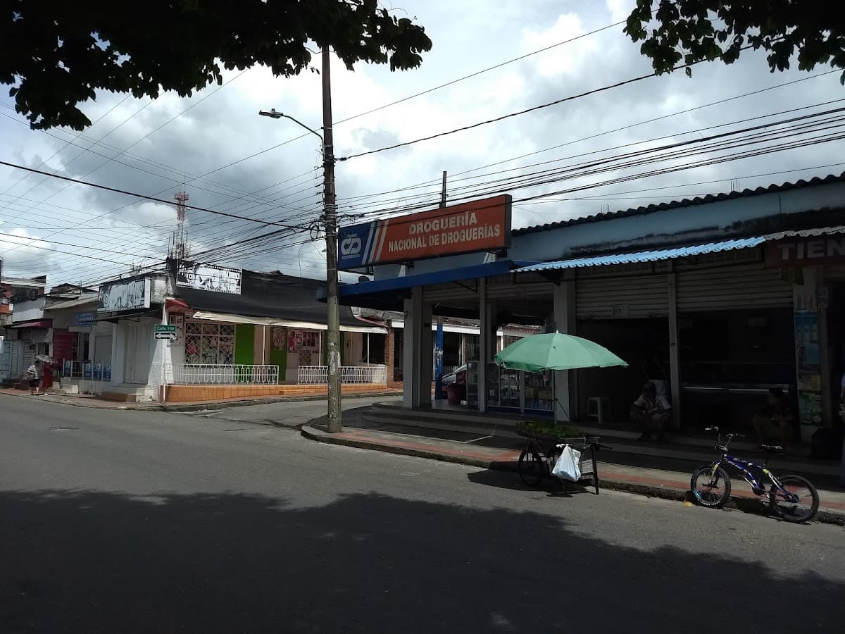 Drogueria Nacional — foto