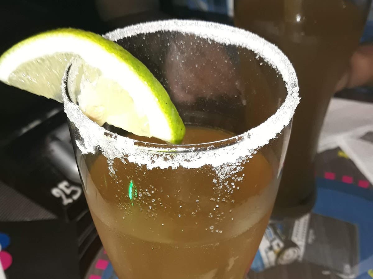 Retro Bar - El Primer Bar de los 80s en Quito ahora en nuevo local por Los Granados - Quito — foto