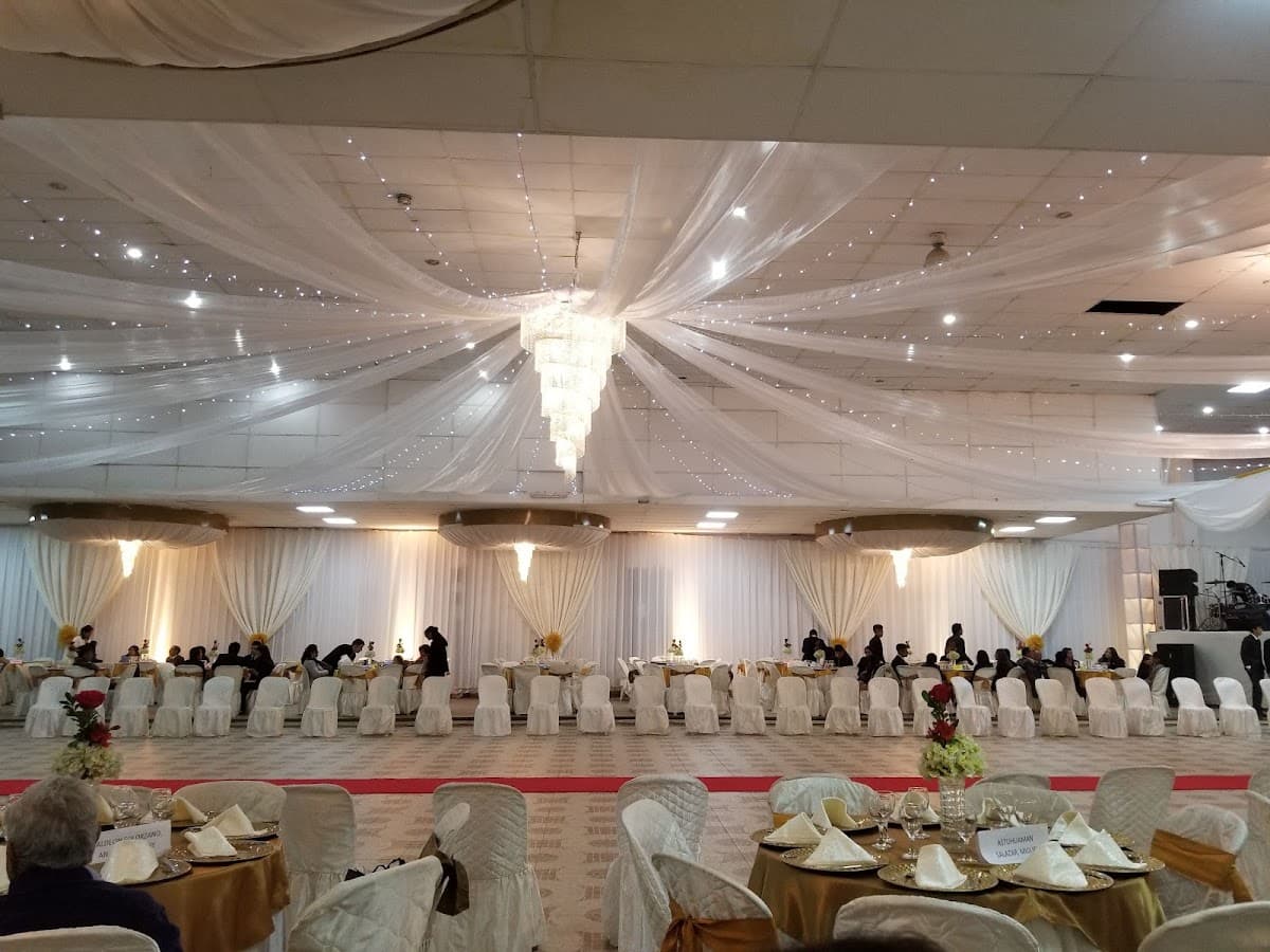 Centro de Convenciones Golden Room