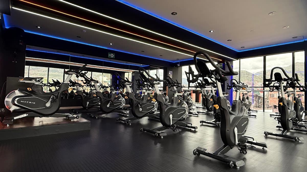 INTENSITY GYM EL MEJOR GYMNASIO DEL CUSCO - SEDE TTIO