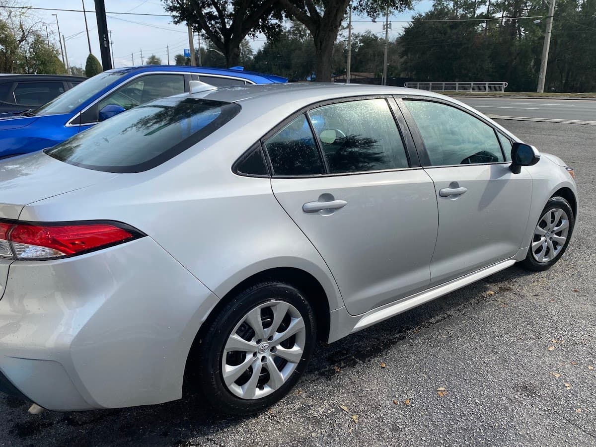 Carz Luxury Auto Rental on TURO — foto