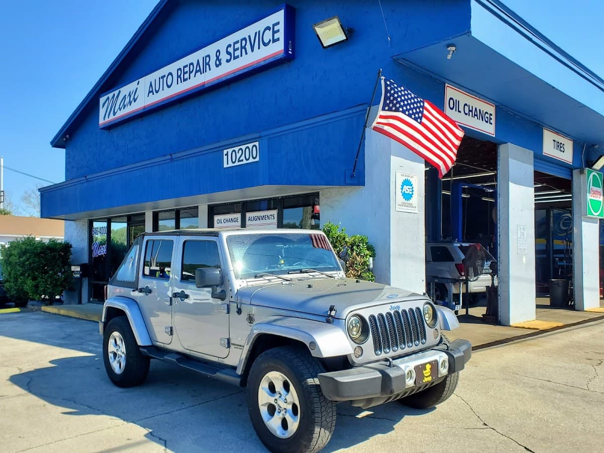 Maxi's Mechanics Auto Repair & Service - Beach Boulevard — foto