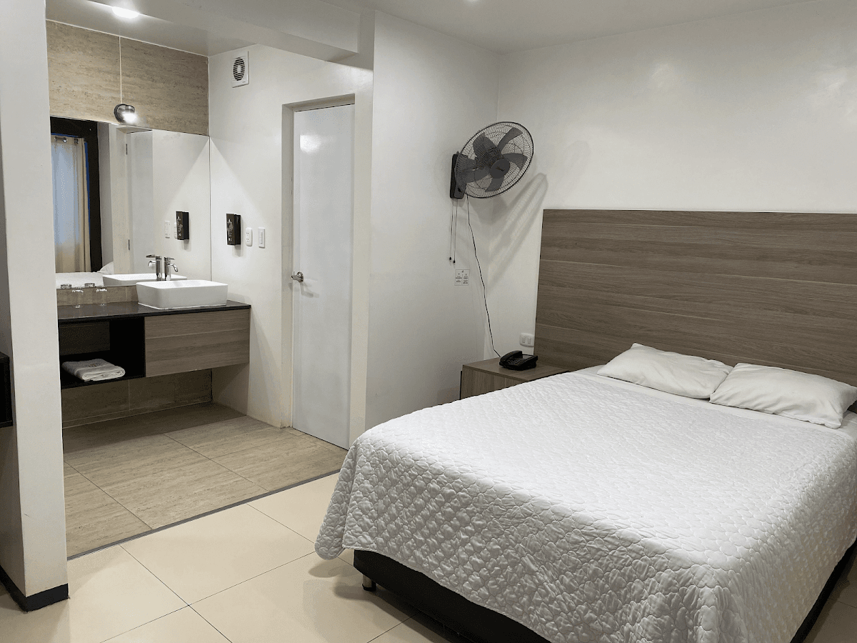 Due Hotel Trujillo — foto