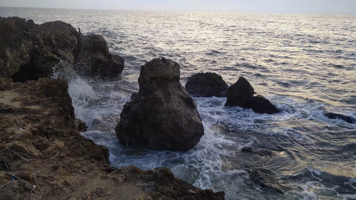 Mirador natural hacia el mar — foto
