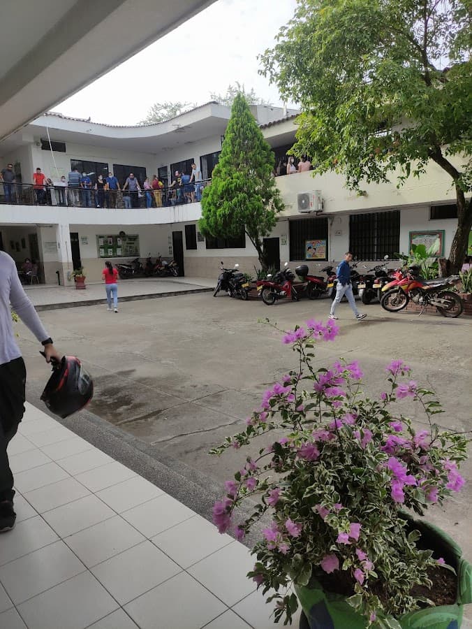 Institución Educativa Eduardo Santos — foto