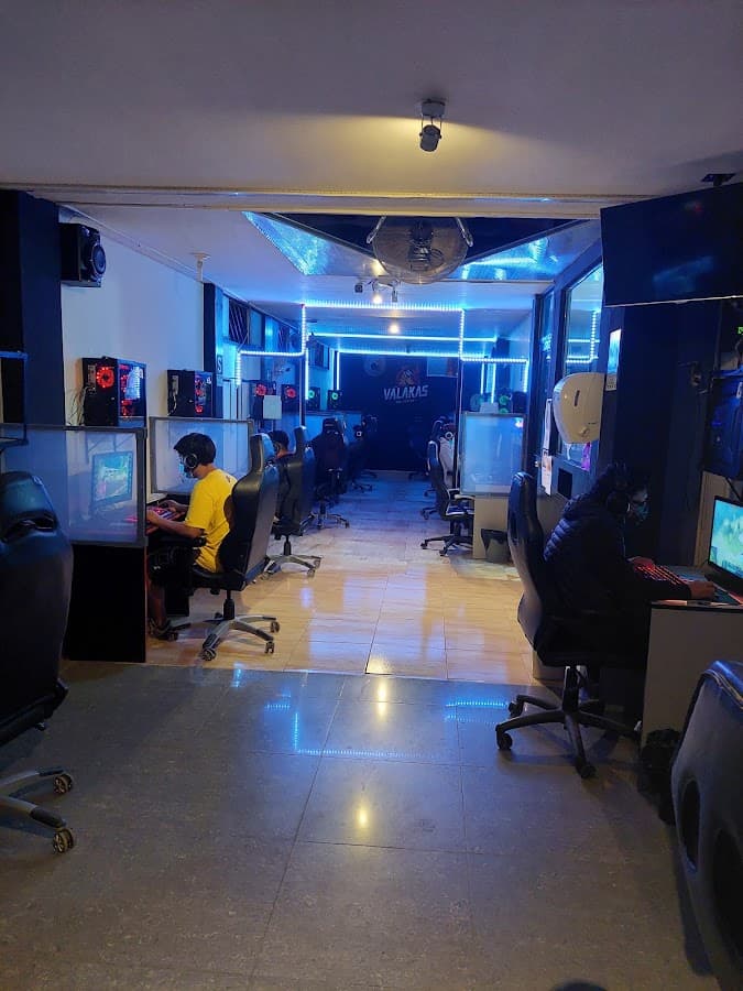 Valakas Lan Center — foto