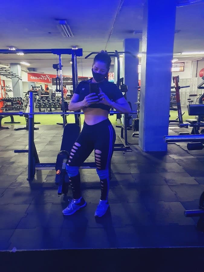 GIMNASIOS MEGAFIT