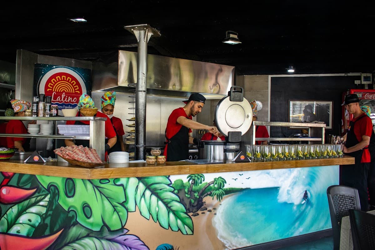 Restaurante Latino Cocina Popular