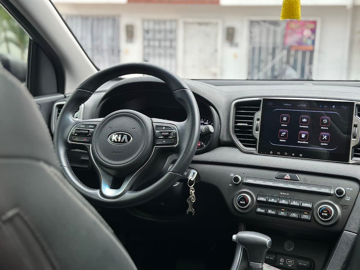 SKALA RENTALS - Renta de vehiculos — foto