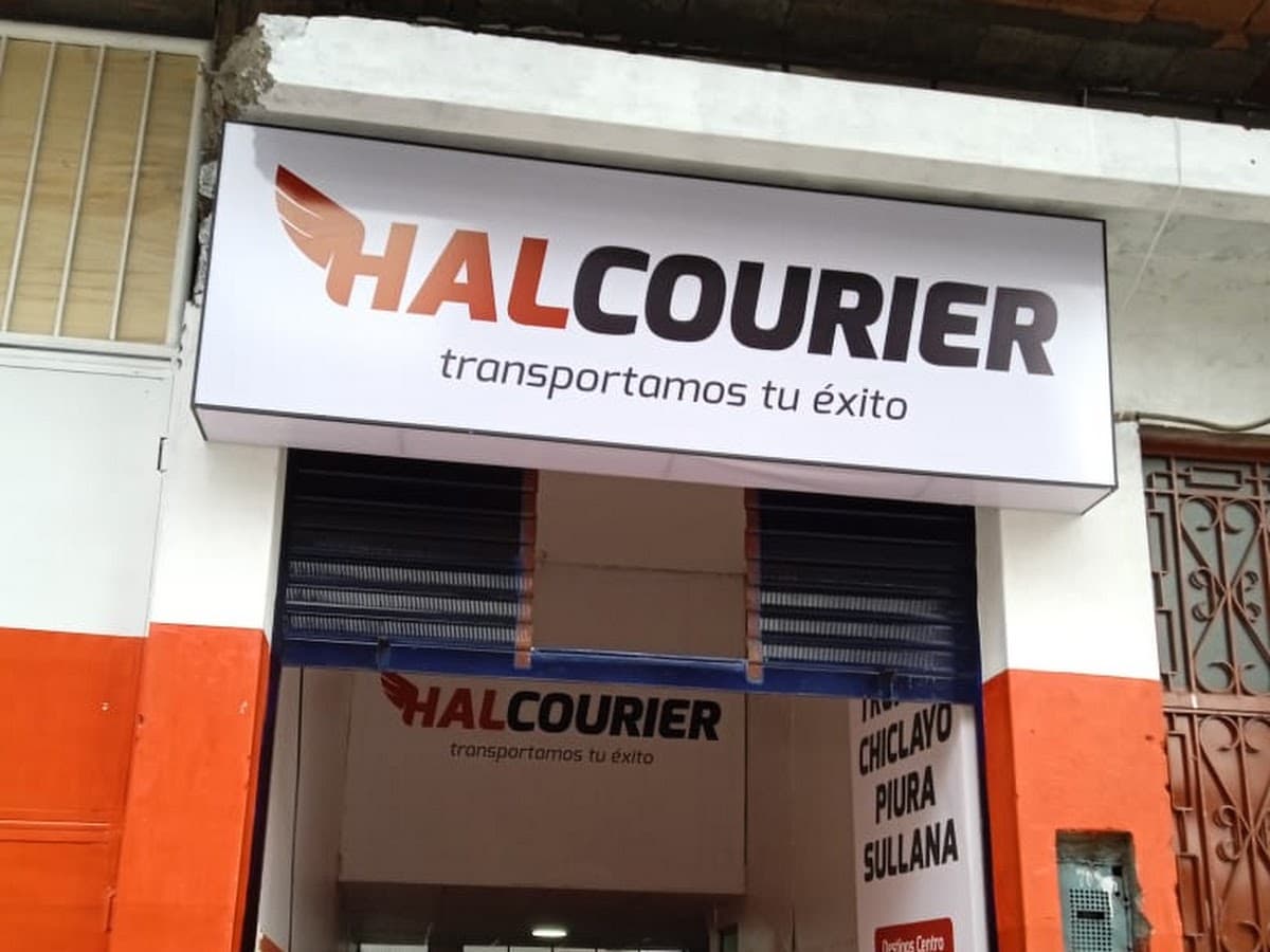 COURIER ENVIOS RAPIDOS — foto
