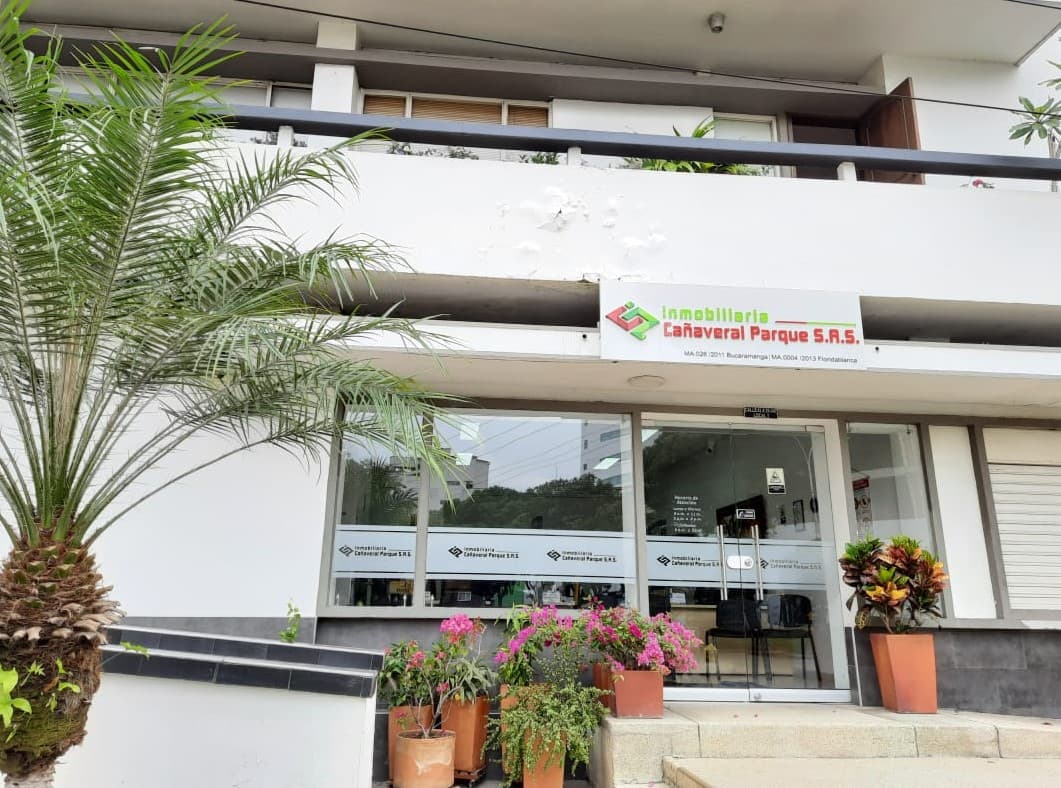 Inmobiliaria Cañaveral Parque — foto