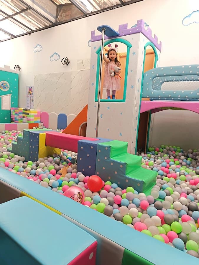 KIDS CLUB AQP — foto