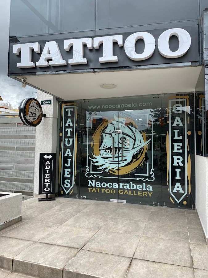 Naocarabela Tattoo Gallery — foto