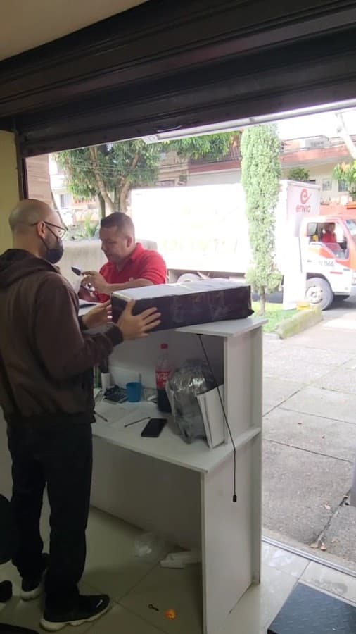 ENLACES LOGÍSTICOS — foto