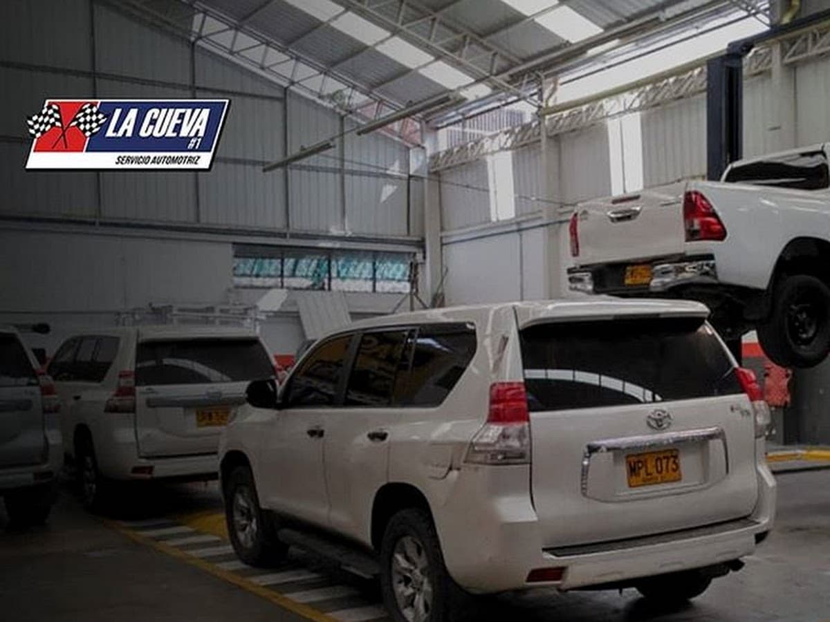 La Cueva No.1 Taller Automotriz