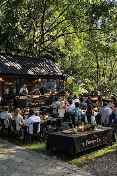 LA ALDEA BEER GARDEN — foto