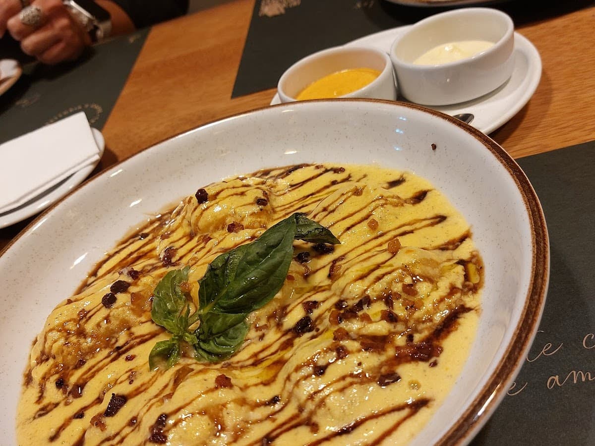 Massamilia Trattoria e Caffé — foto