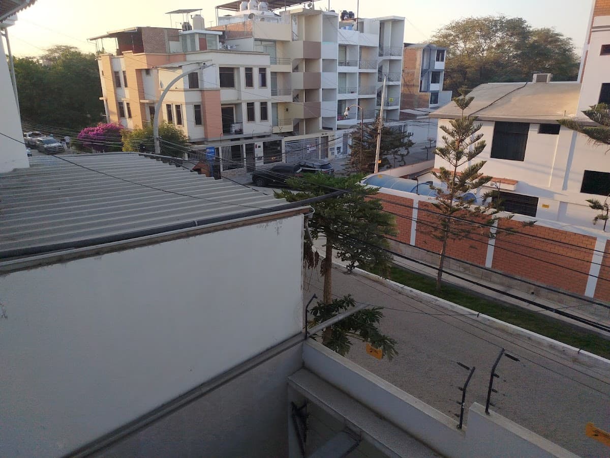 Comercial Arisvell — foto