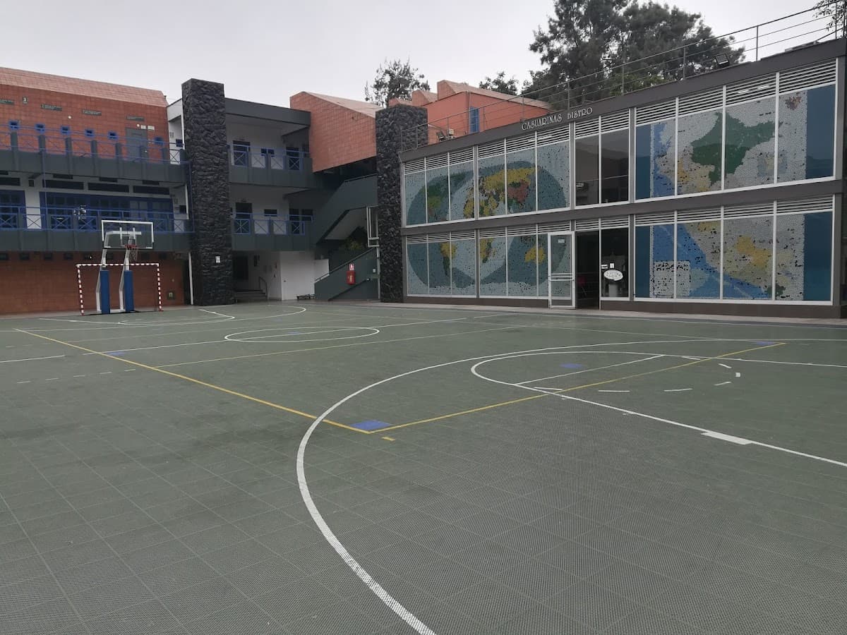 Casuarinas International College — foto