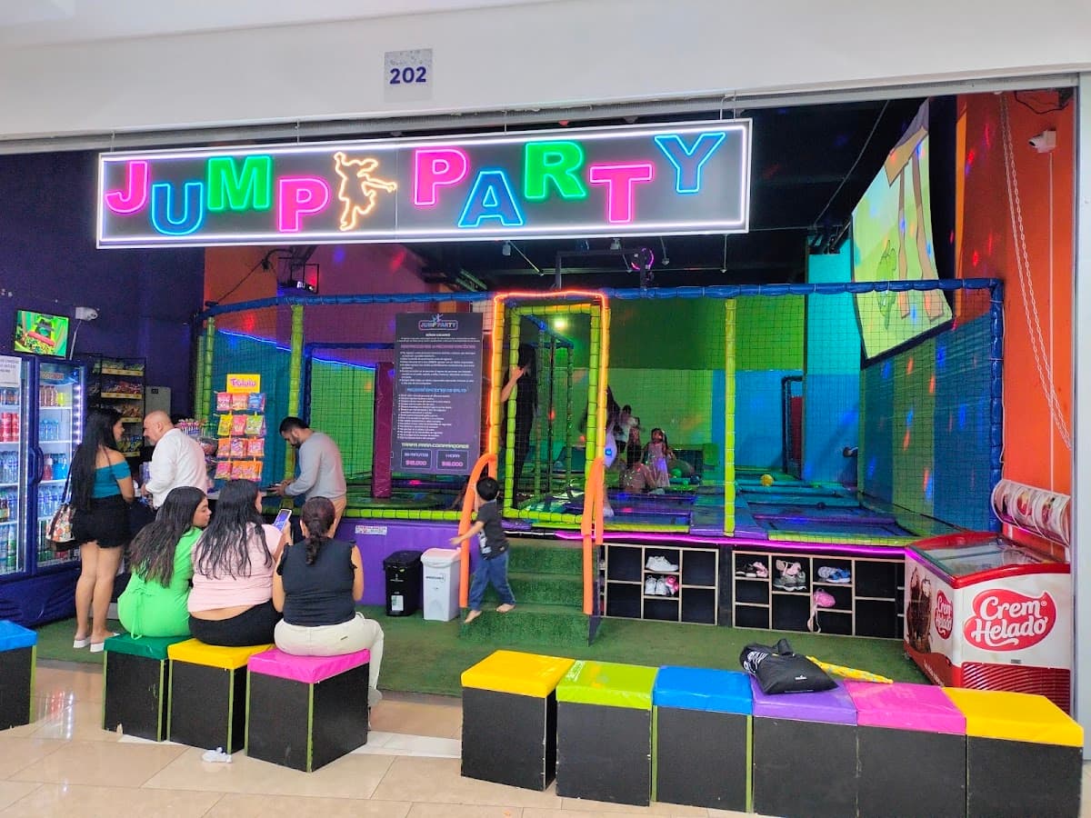 JUMP PARTY IBAGUE PARQUE TRAMPOLINE — foto