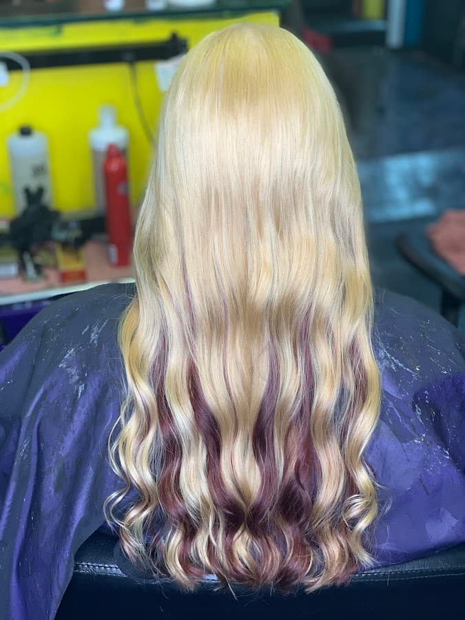 Crayon Salon And Spa
