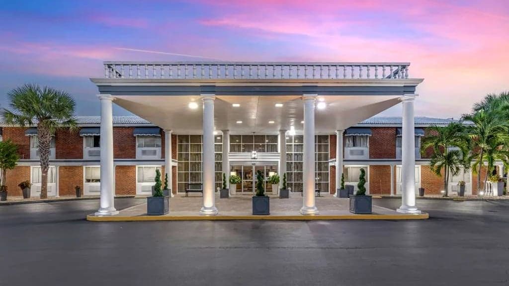 Best Western Palm Beach Lakes