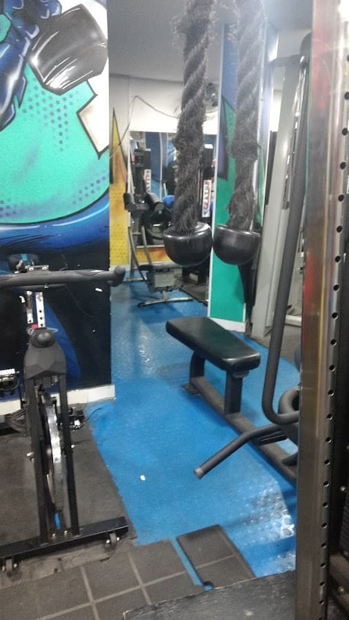 Gimnasio Status Gym — foto