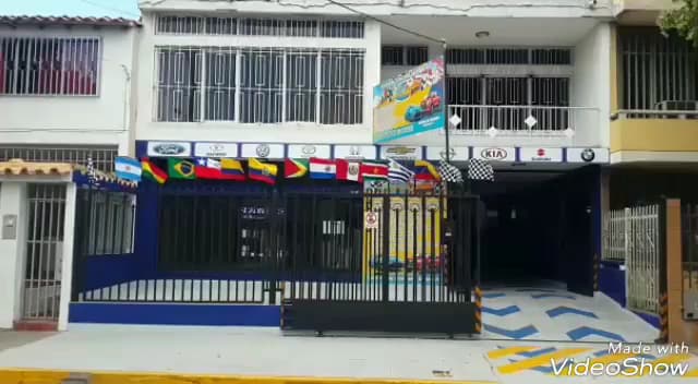 CENTRO DE SERVICIOS AUTOMOTRIZ LAS BANDERAS — foto