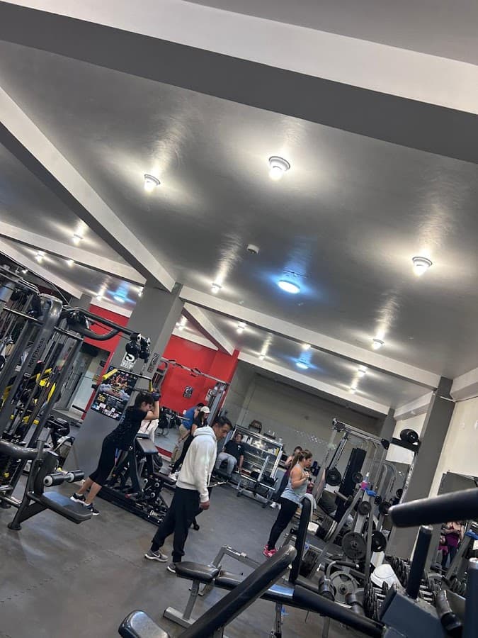 GÉNESIS GYM CUSCO