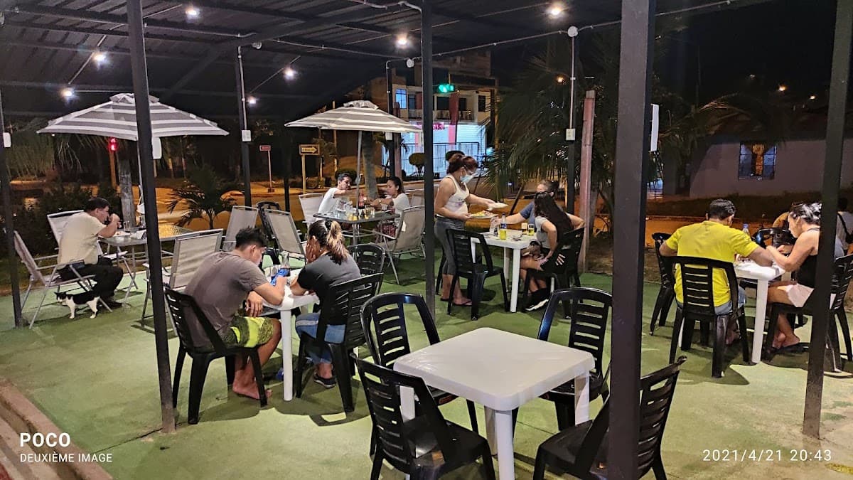 Mostro Food & Grill