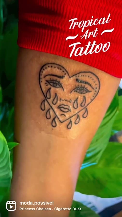 Tropical Art Tattoo - Estúdio de Tatuagem em Florianópolis — foto