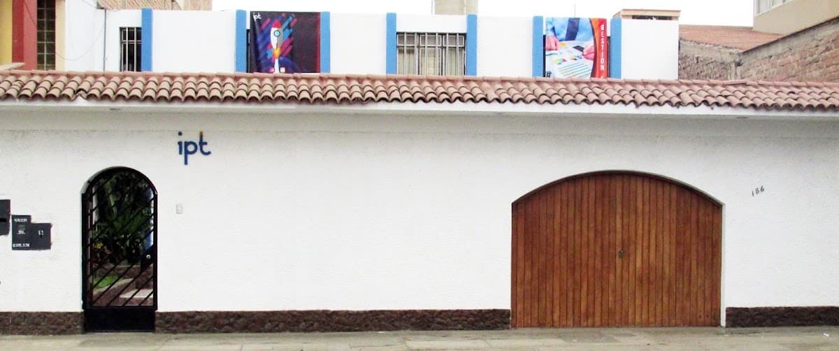 Instituto Privado de Trujillo — foto