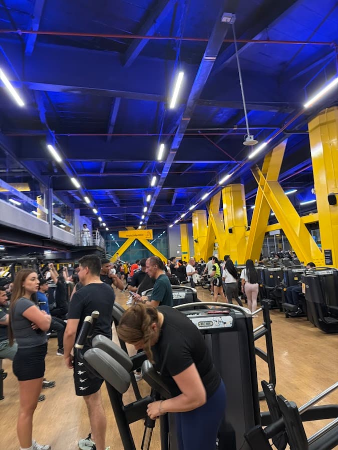 Smart Fit - Mallplaza NQS — foto