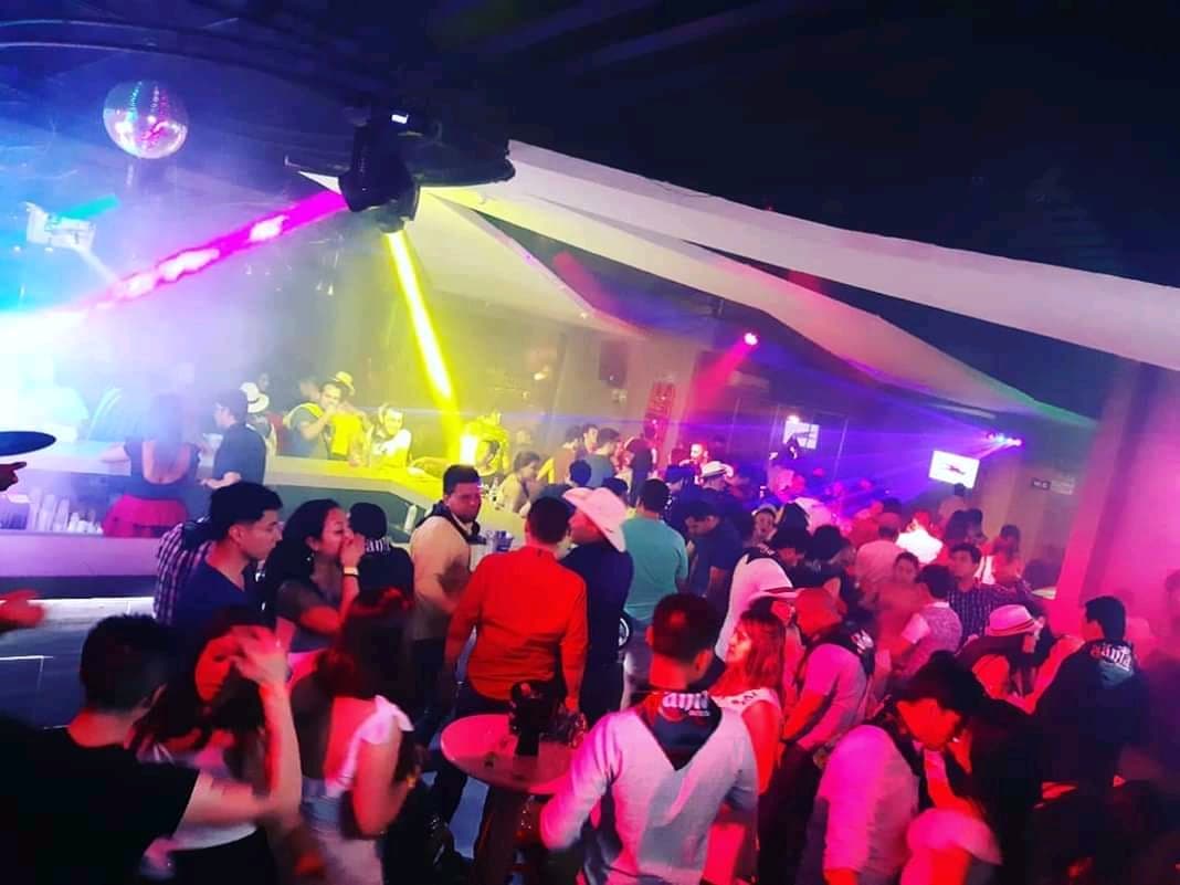 LA SANTA DISCO CLUB — foto