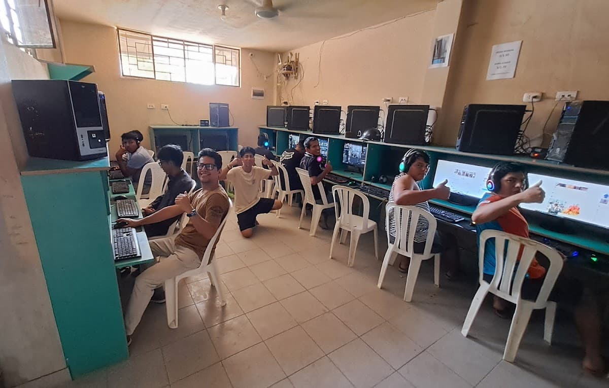 Cabinas de Internet Computo Gamer