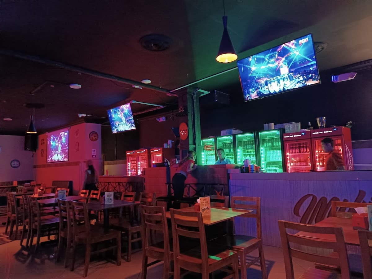 Mikis Restobar