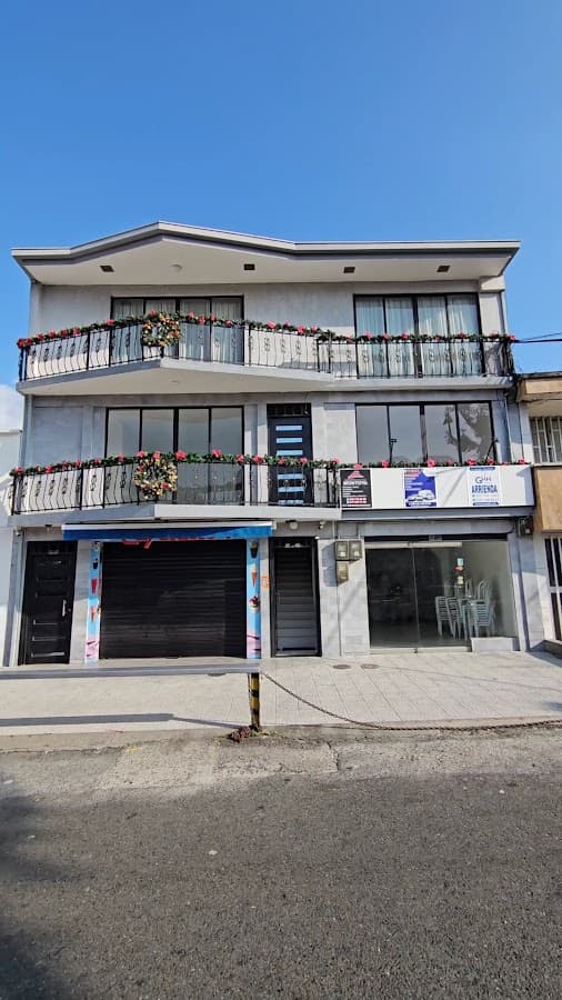Inmobiliaria Inmoproyectos Montoya — foto